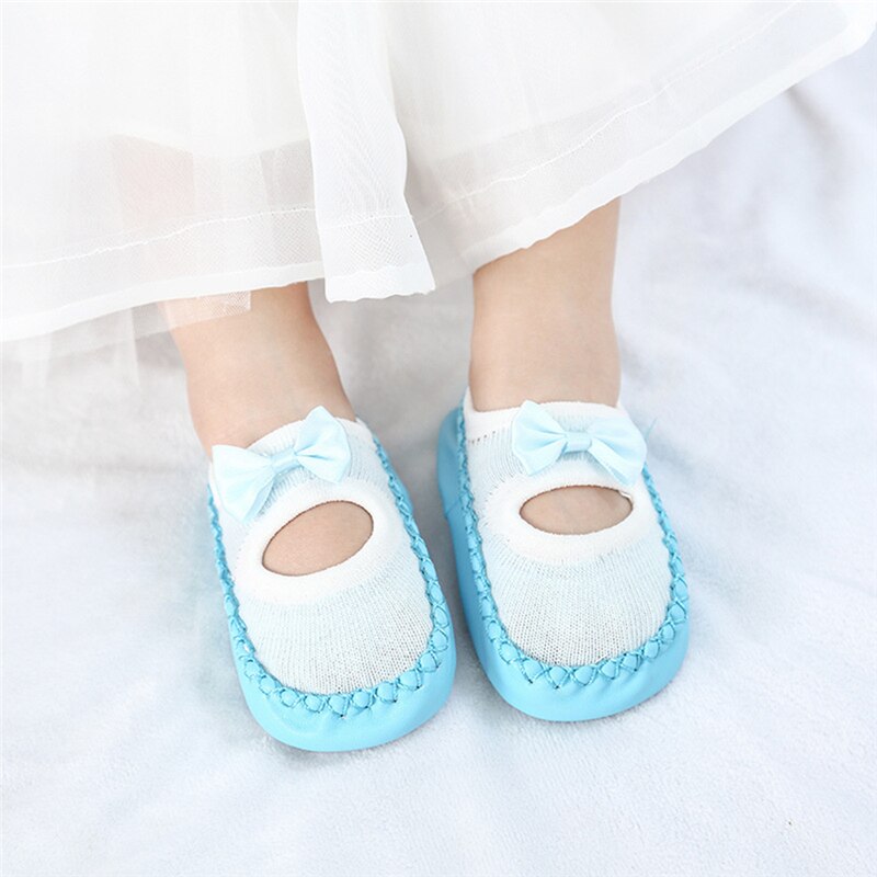0-3 jaar oude kindervloersokken lente zomer antislip leren onderkant babyschoentjes strik meisjessokken