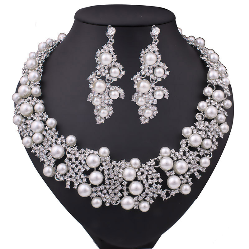 Charmante Bruid Verse Parel Sieraden Set Strass Kettingen Stud Oorbellen Set Luxe Kostuum Sieraden Accessoire Voor Vrouwen