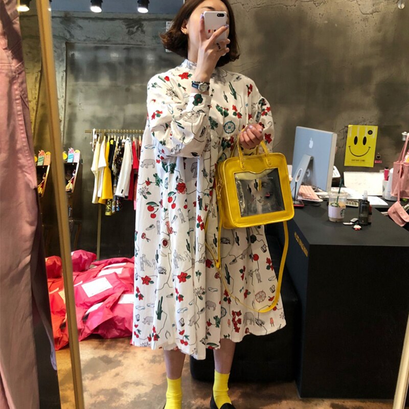 Superaen koreaanse a-lijn cartoon graffiti print staande kraag losse midi-kuit lantaarnmouw poppenjurk voor vrouwen