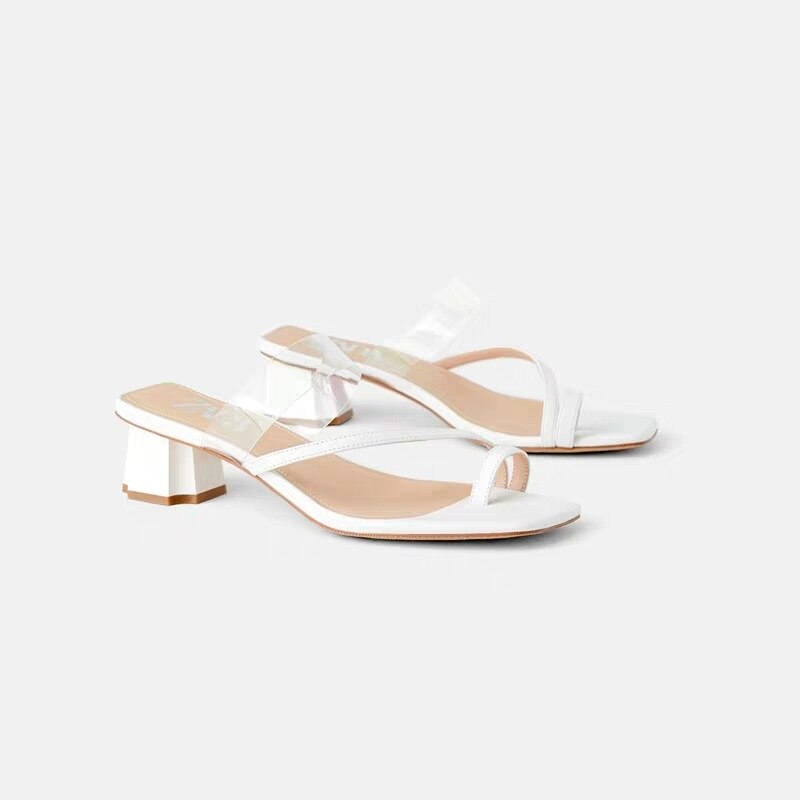 Sommar dam sandaler kvadrat tå med klack dam skor med genomskinlighet pvc bälte flip flop kvinnliga sandaler