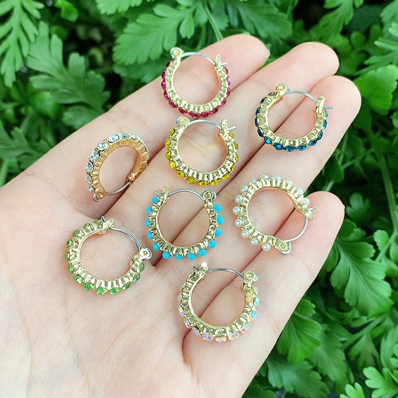 KOMi 8 Farben Boho Türkisen Verkrustete Acryl Perlen Perle U förmigen Nette Hoop Baumeln Ohrringe für Frauen Ohrringe Schmuck Brinco K6127