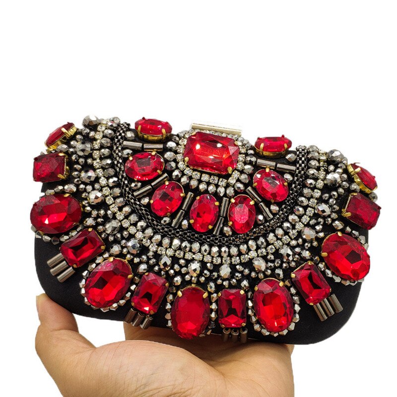 Beroemde Vrouwen Portemonnee Zwarte Kristal Avond Metal Koppelingen Zilveren Kralen Bridal Wedding Box Clutch Bags Portemonnee En Handtassen: Red