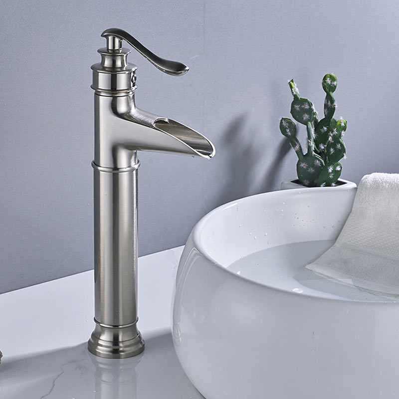 Wastafel Kraan Waterval Badkamer Kraan Enkele handgreep Wastafel Mengkraan Bad Antieke Bronzen Kraan Messing Sink Water Kraan Black Tap: Nickel