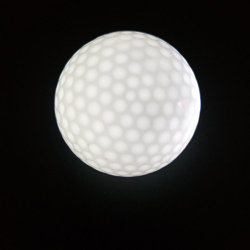 Lysende farverig glitter førte lys golfbold permanent lys bold til nat golf træning syntetisk gummi todelte bold: Hvid stabil