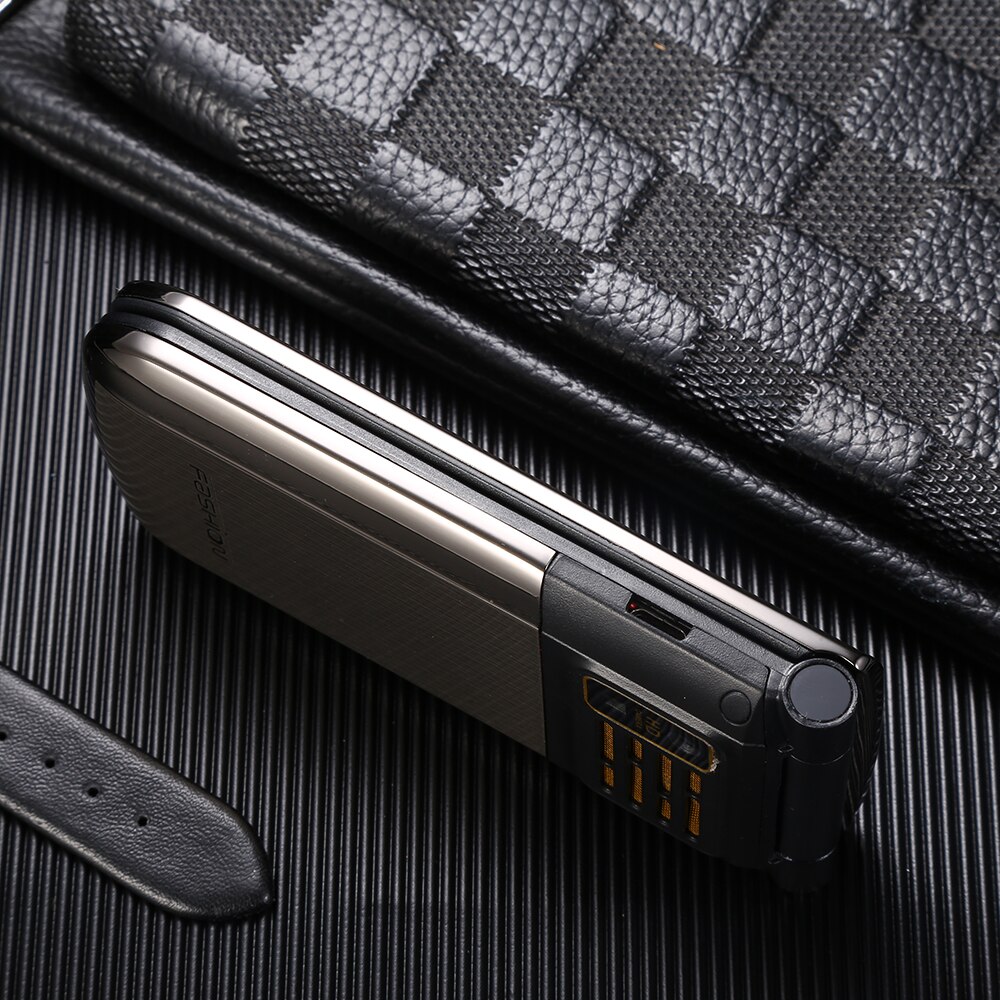 Slim Clamshell Mobile Phone For Old Senior People Flip Russian Key Dual Sim Metal Torch Extra Light TKEXUN
