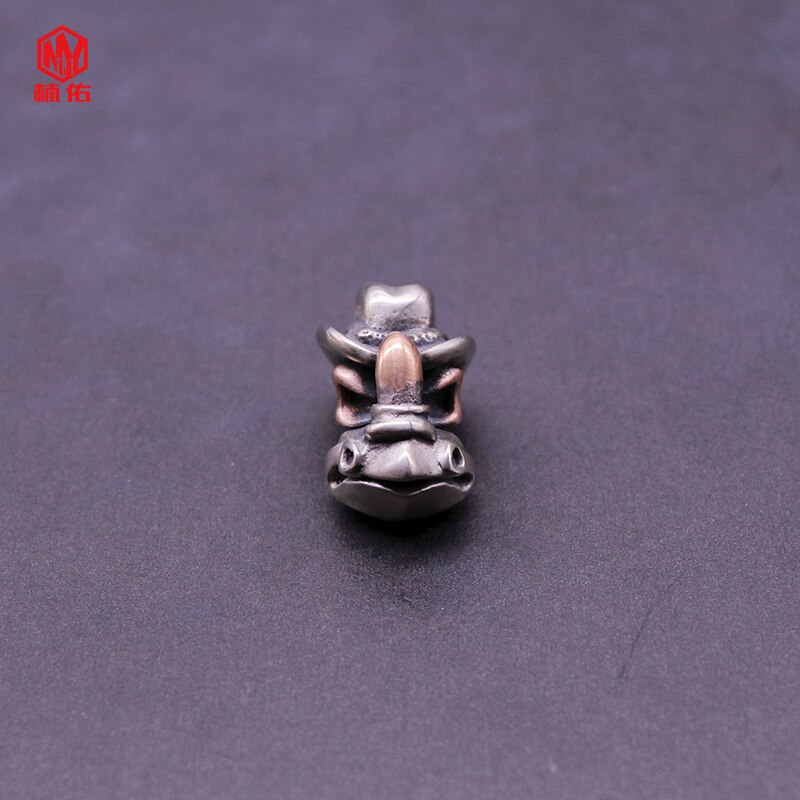 1PC Retro White Copper Red Copper Knife Beads Bull head Skull Paracord Beads Lanyard Pendants