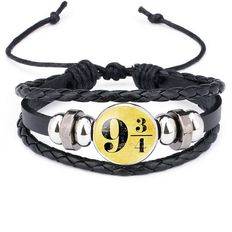 custom jewelry: F