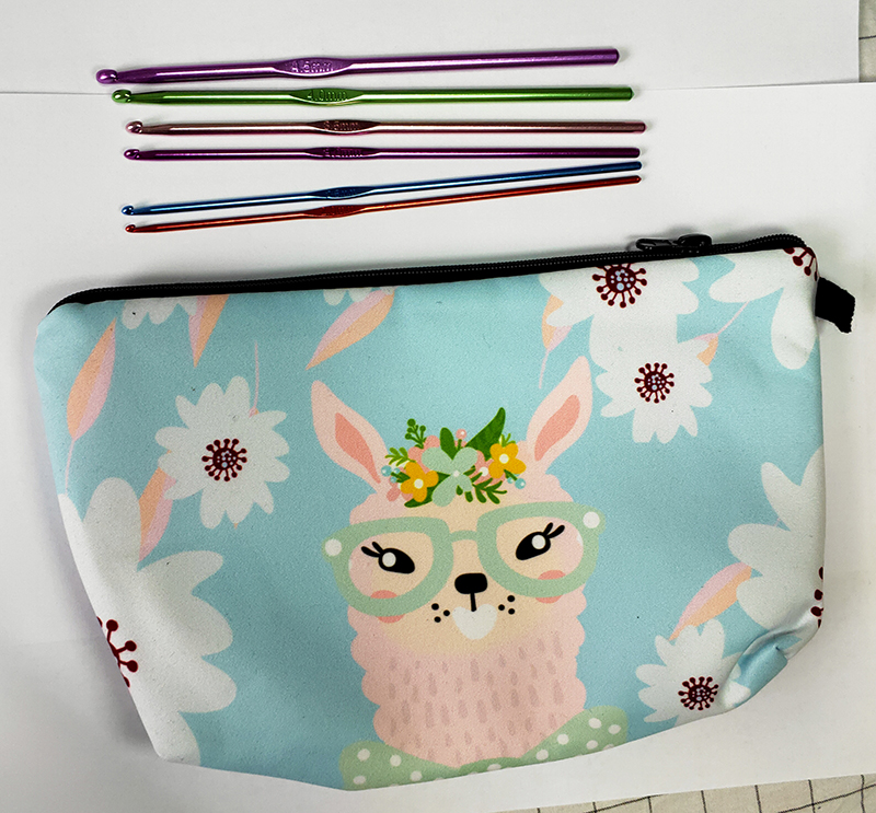 Crochet Hook Set With Case Knitting Needles Arts Craft Scissors Sewing Tools Set Knit DIY Needle Hook For KnittingTool Case pack