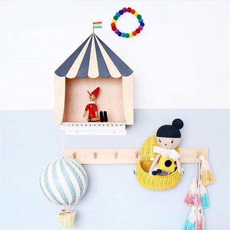 nordisch Kindergarten Holz Zirkus Kabine Haus Regal Ornamente Hängende Lagerung Kasten Kinderzimmer Dekoration Schreibtisch Zauberstab Dekor Gestell