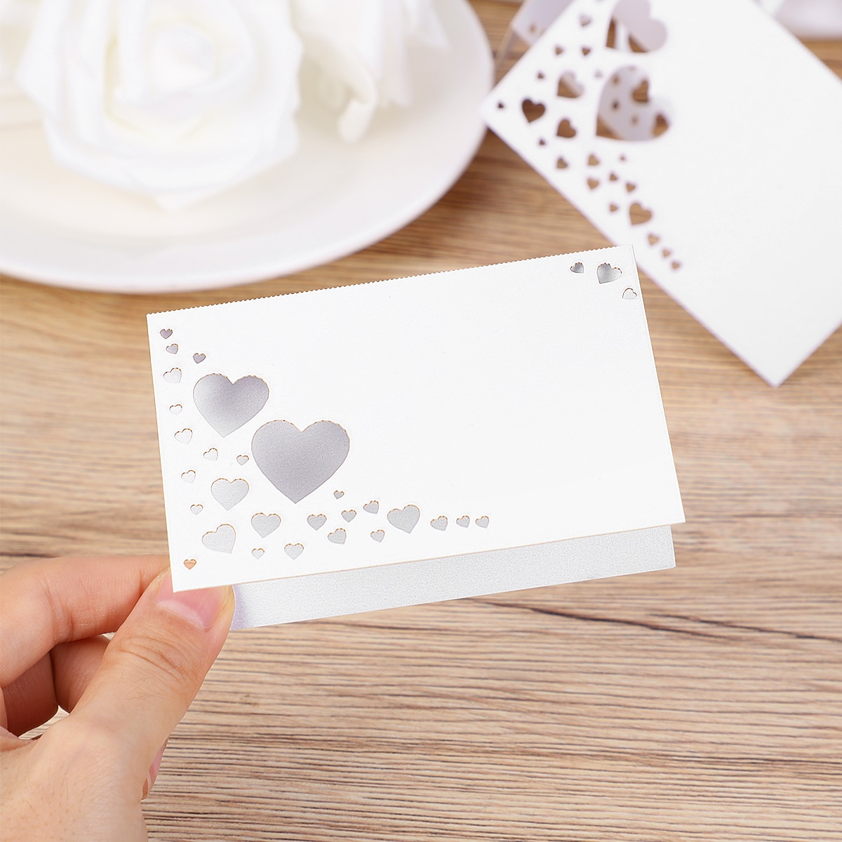 50PCS Paper White Table Card Heart Hollowed Table Namecard Table Cards Place Cards Wedding Guests Banquet Party Favors
