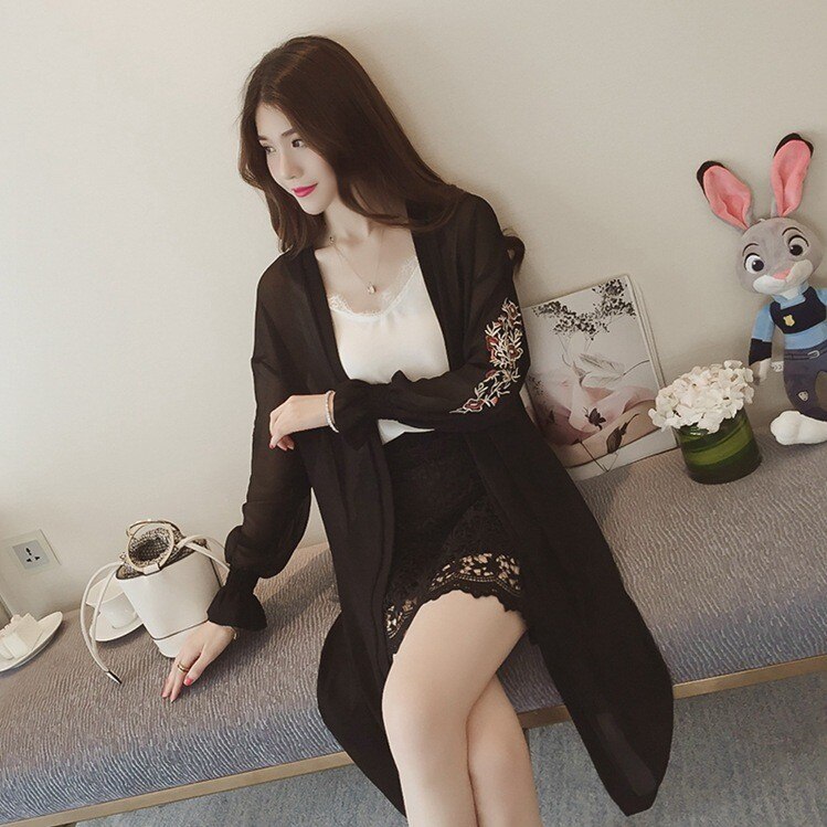 Zomer Vrouwen Blouses Leisure Losse Flare Mouwen Chiffon Borduurwerk Blouses Zon Kleding BS195: black