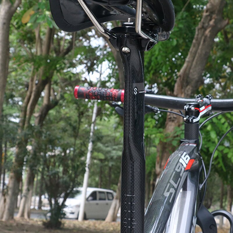 TOSEEK Bicycle Mountain Bike tige de selle Accessoires de vélo ultra-légers haute dureté tige de selle de vélo en carbone