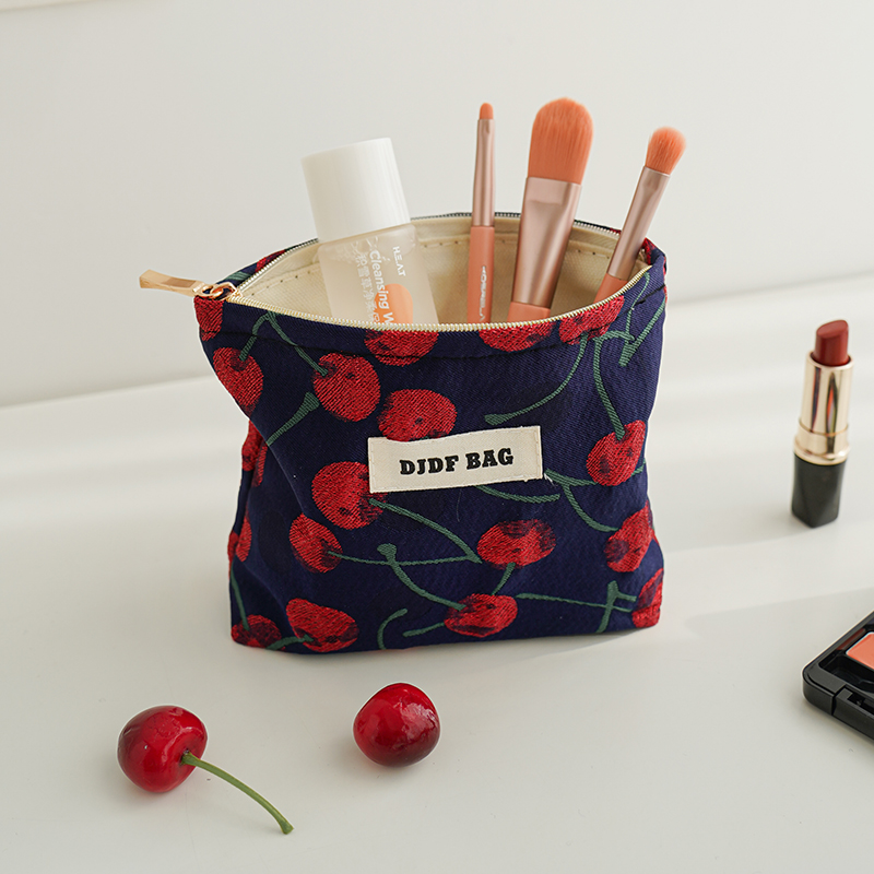 Women's Cosmetic Bag Small Blue Strawberry Portable Cosmetics Lipstick Storage Bag Commuter Coin Purse Clutch Bag Key Case