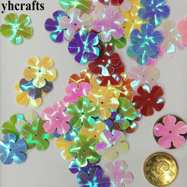20gram/Lot.15 different shape flower sequins Craft material Kindergarten arts and crafts DIY toys beads toys: 20gram 20mm