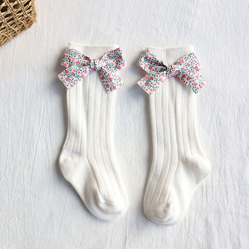 Autumn and Winter Products Soft Children's Socks Striped Floral Bow Socks Plain Medium-Long Stockings Baby Socks: White