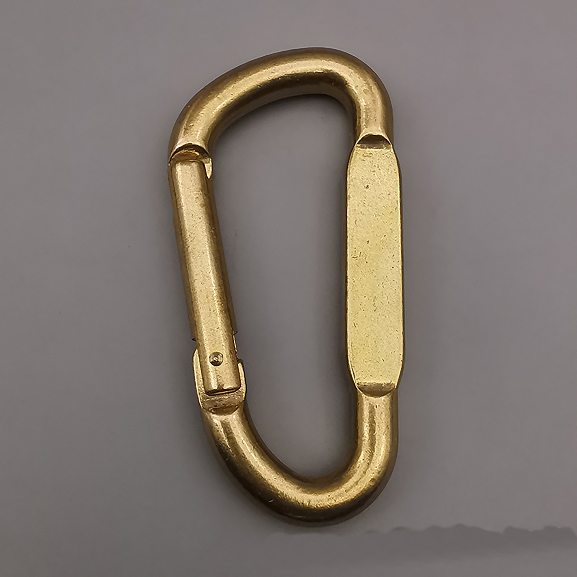 Extra grote 3 inch massief messing eenvoudige D ovale veerbelasting snap karabijnhaak sleutelhangers haken clip portemonnee schouderriem EDC FOB auto