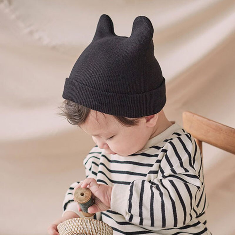 Sød ensfarvet babyhue med ører efterår vinter varm kid strikket hue til baby pige dreng blød spædbarn småbørn hue foto rekvisitter