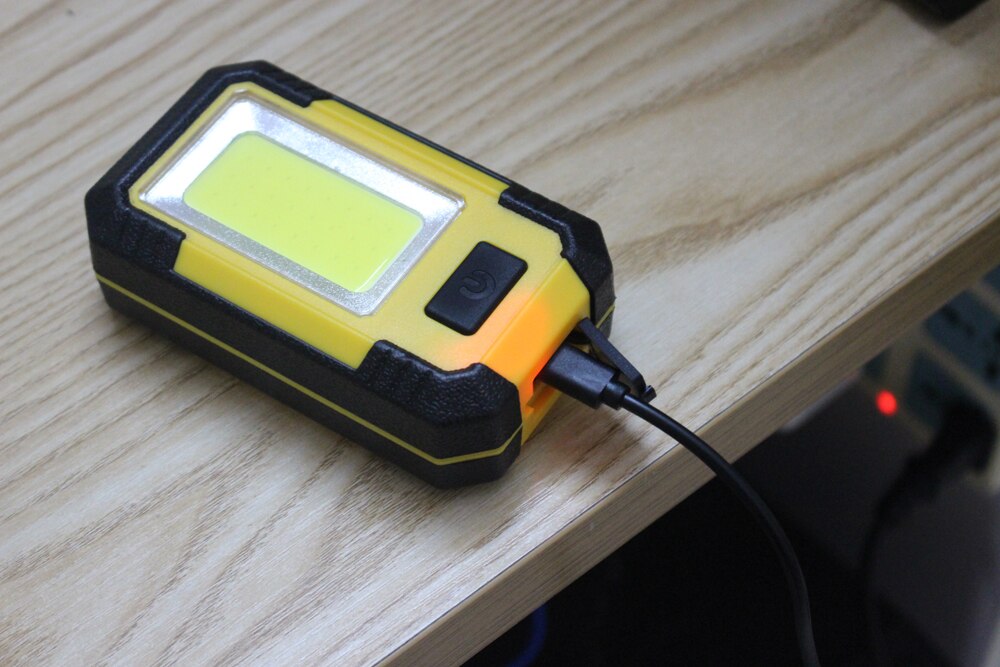 30w bærbare ledet arbeidslys usb oppladbare arbeidslys 3 moduser bilreparasjonslommelykt med magnetisk sokkel håndholdt arbeidslys