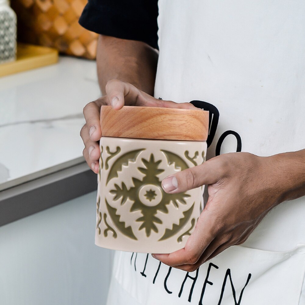 Ceramic Grain Canister Food Kitchen Sealed Storage Container Empty Storage Jar Dried Fruit Jar with Wooden Lid (Red): Green