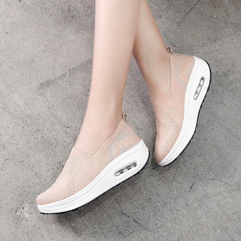 Women Mesh Shoes Soft Cushioning Walking Platforms Slip On Traveling Fitness Swing Shoes