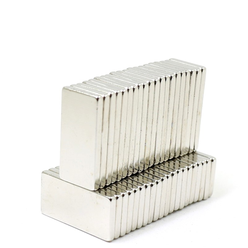 10/100/500 magnetic strip magnet 20x6x2 mm NdFeB magnet 20mm neodymium magnet 20mmx6mmx2mm Rectangular magnet Magnetic standard