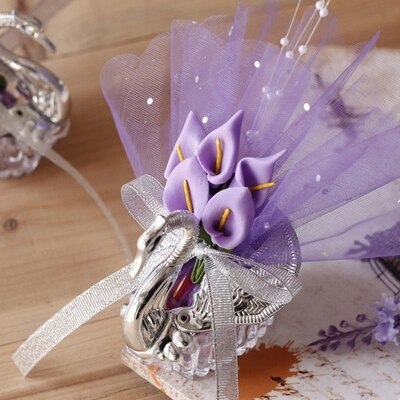 24 Set Bruiloft Gunst Dozen Acryl Zwaan Met Mooie Lelie Bloem Bruiloft Candy Gunsten Baby Shower Dozen Snoep: purple