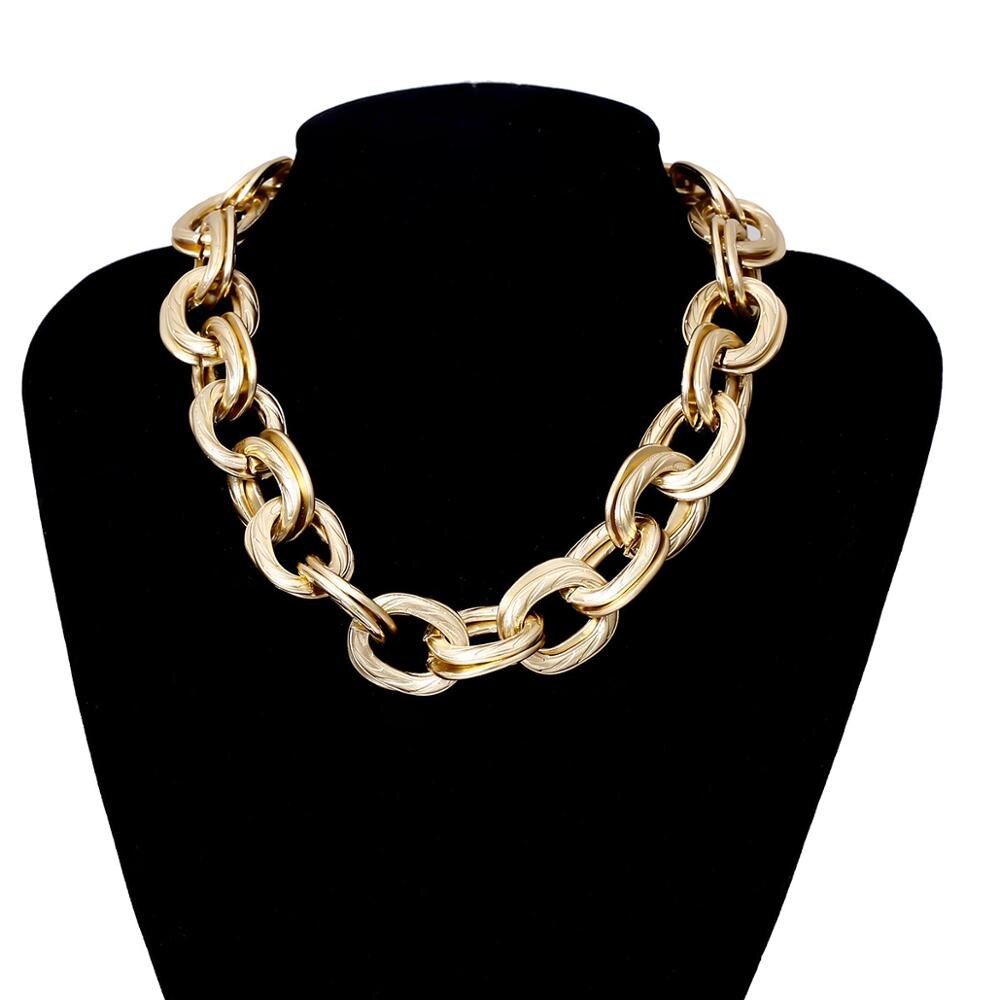Europese en amerikaanse sieraden, eenvoudige punk straatfotografie, metalen ketting, dames, overdreven ronde kruisketting