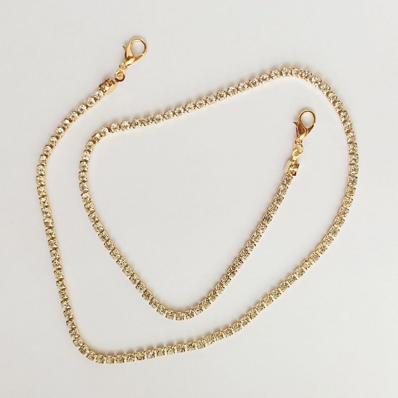 Reading Glasses Face mask Chain For Women metal Imitation pearls Non-slip Sunglasses Cords Casual Eyeglass Chain For Men: C4