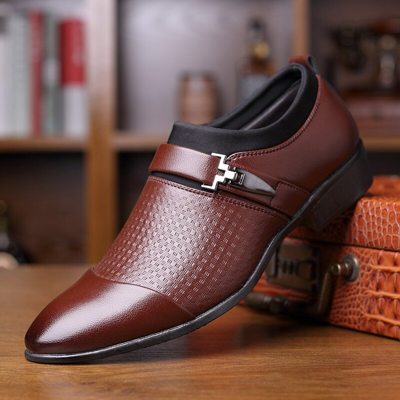 Scarpe da uomo in pelle autunno Slip On Flats Oxford Business Office scarpe da sposa formali punta a punta scarpe da uomo in pelle 669