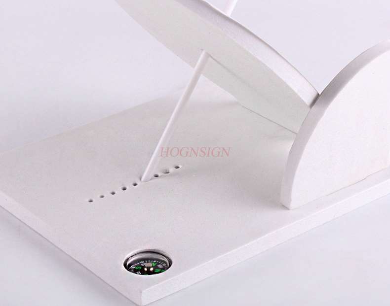 Reloj de sol con sombra de luz, modelo de sundial, amanecer antiguo como temporizador, instrumento de enseñanza, material didáctico