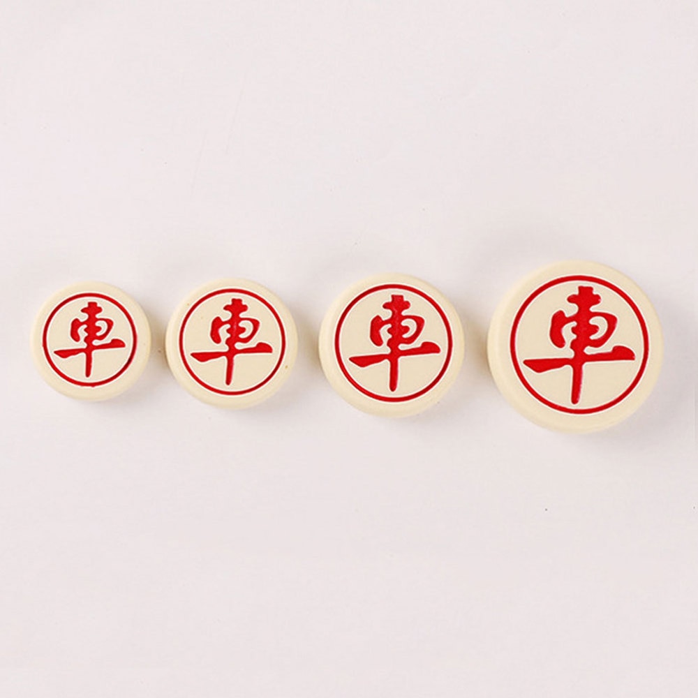 3D Chinese Chess Resin High-end Chinese Chess Educational Early Learning Game Beige (30)