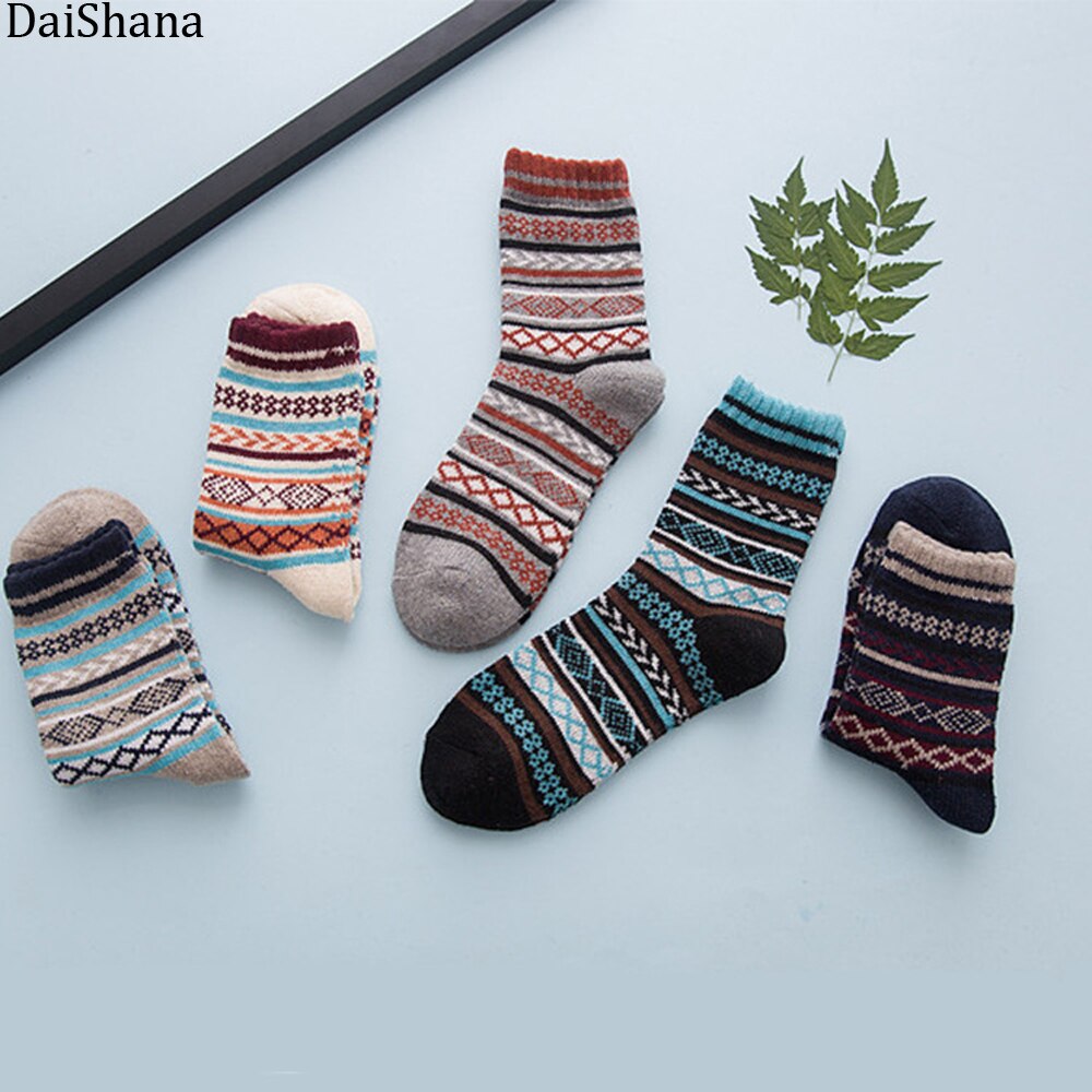 DaiShana 1 paar Casual Man Zachte Dikke Warme Sokken Konijn Wol Blends Warme Winter Sokken Man Retro Stijl Kleurrijke Ademend sokken