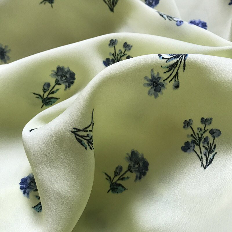 Un metro de densificed velvet Chiffon tissu pequeña tela con estampado floral dress clothing material