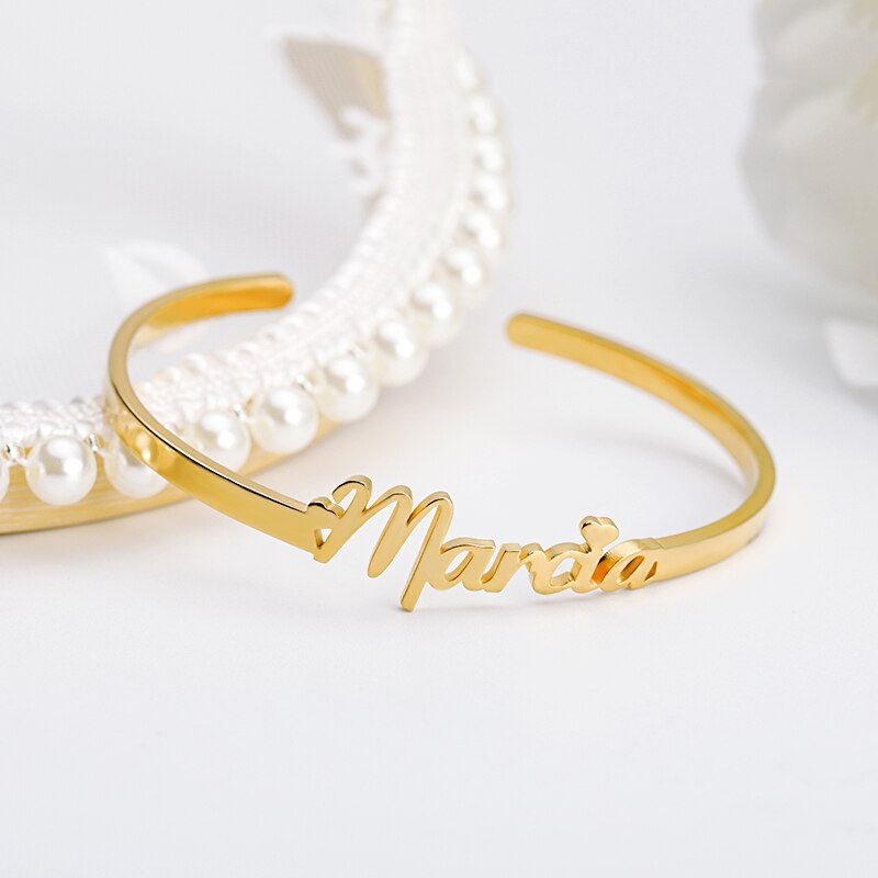 Custom Naam Manchet Armbanden Armbanden Voor Vrouwen Roestvrij Staal Rose Goud Zilver Personaliseer Vrouwelijke Bangle Armband Mode-sieraden