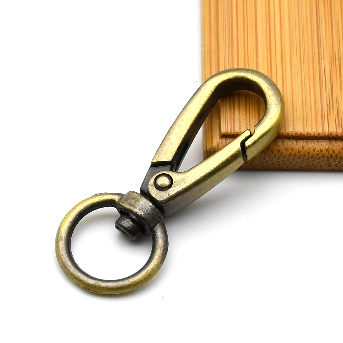 Draaibare Karabijn Karabijnhaak Metalen Karabijnhaak Trigger Clip Gesp Sleutelhanger O Ring Hondenriem Tas Onderdelen Handtas DIY Accessoires: Antiek Zilver