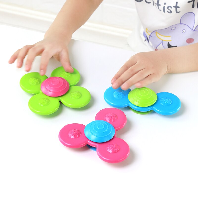 Table à manger et chaise pour bébé, ventouse tournant et tournant, musique pouvant mordre le bout des doigts du bébé, jouet de bureau confortable