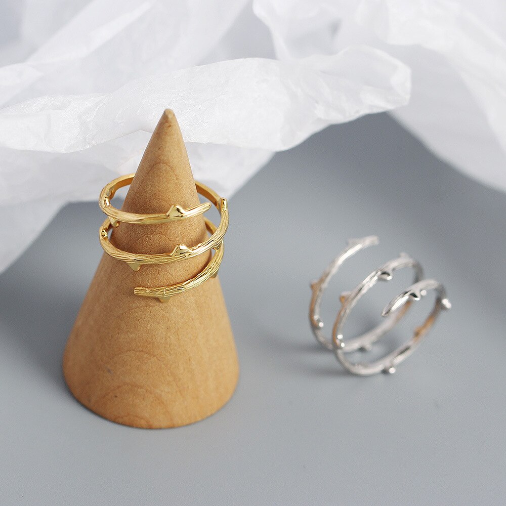 Gold spiral rings for women , 925 sterling silver chips, stackable rings, minimalist dainty jewelry, hypoallergenic jewelry