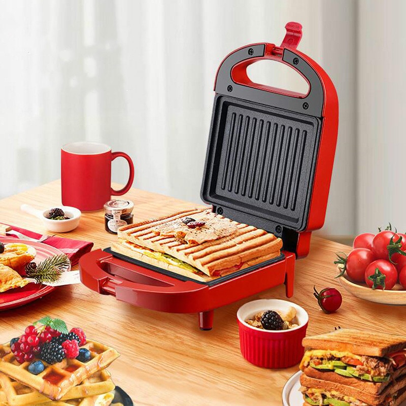 650W Electric Sandwich Maker Breakfast Machine 200V Egg Cake Oven Sandwichera Electric Toster Multifunctional: RED / UK