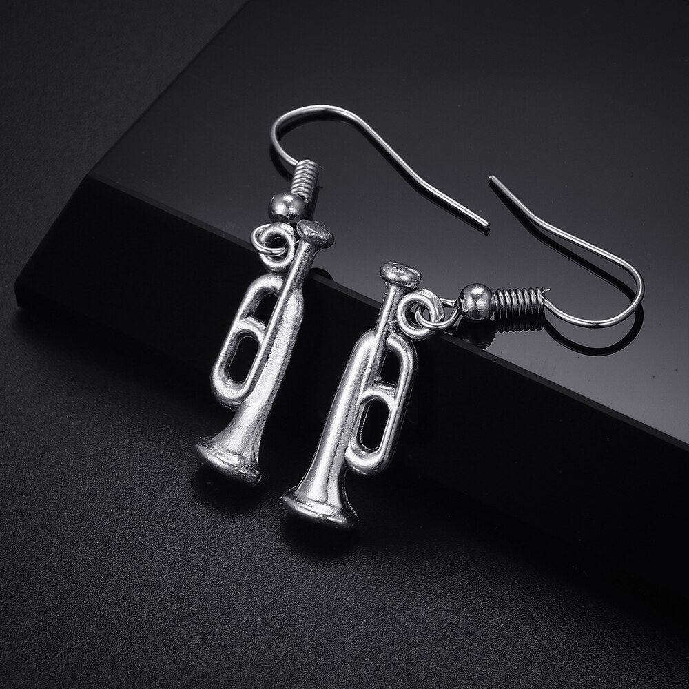modisch Jahrgang Trompete bilden Baumeln Antike Silber Überzogene Ohrringe für Frauen Mädchen retro Tropfen Ohrringe Nette Ohrring Schmuck