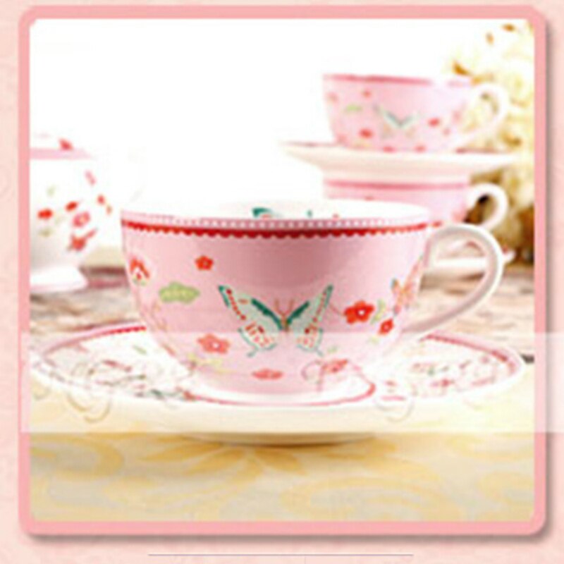 Pink Kawaii Bone China Coffee Cup Rose Garden European Style Sugar Bowl Kettle Cute Couple Cups Saucers Tea Mug Set Kitchen