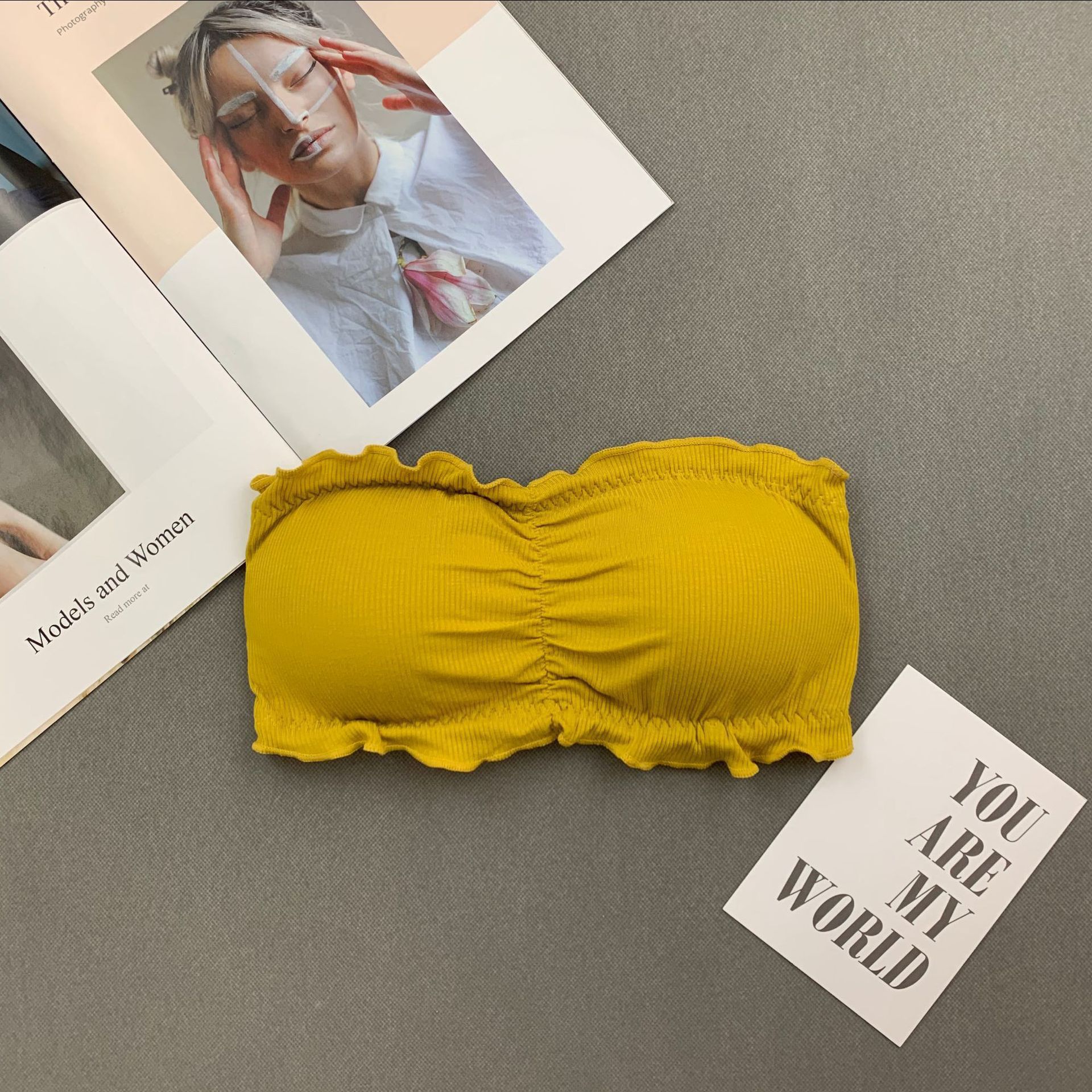 Mooie rug dames bh zonder stalen ring met rugbandgesp, één woord wikkel rond zonder bandjes, meisjes gewikkelde borst: Geel