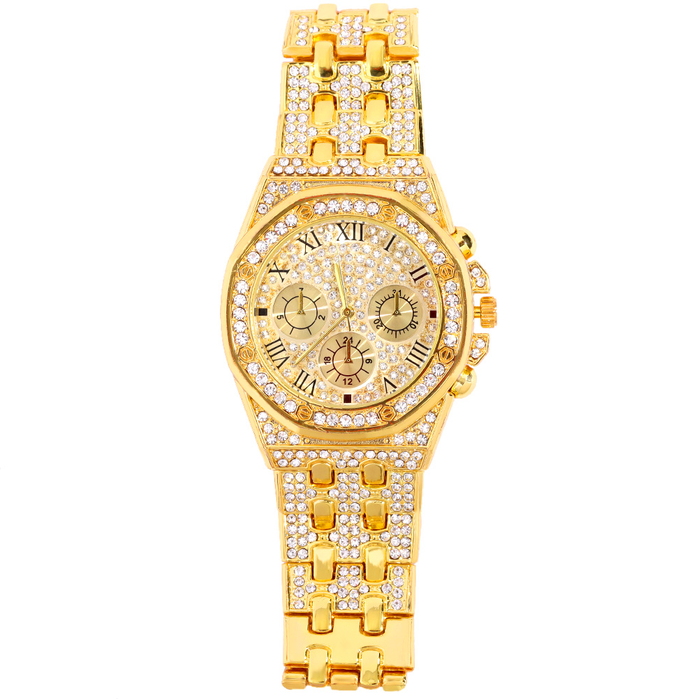 Iced out dameklokke gull sølvfarget firkantet diamanter kvarts luksuriøs hiphop-armbåndsur romersk klokke feminin relogio feminino: Sølv