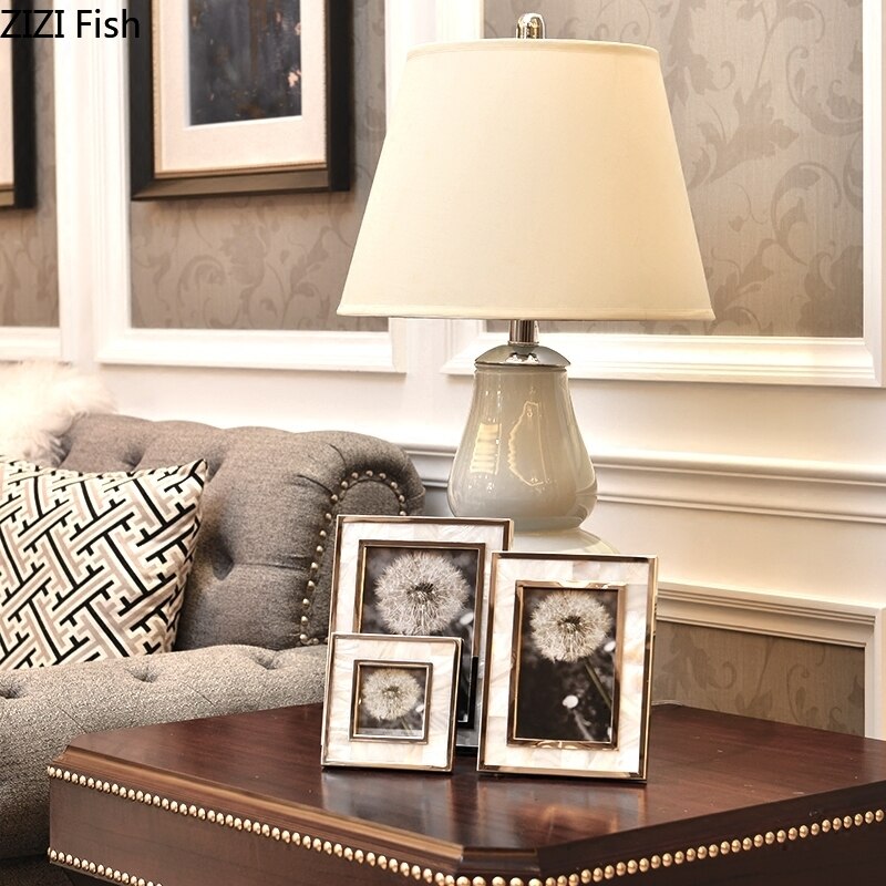 Gouden Legering Fotolijst Natuurlijke Shell Materiaal Omlijst Familie Portret Nachtkastje Bureau Decoratie 4/6/7 Inch Fotolijsten