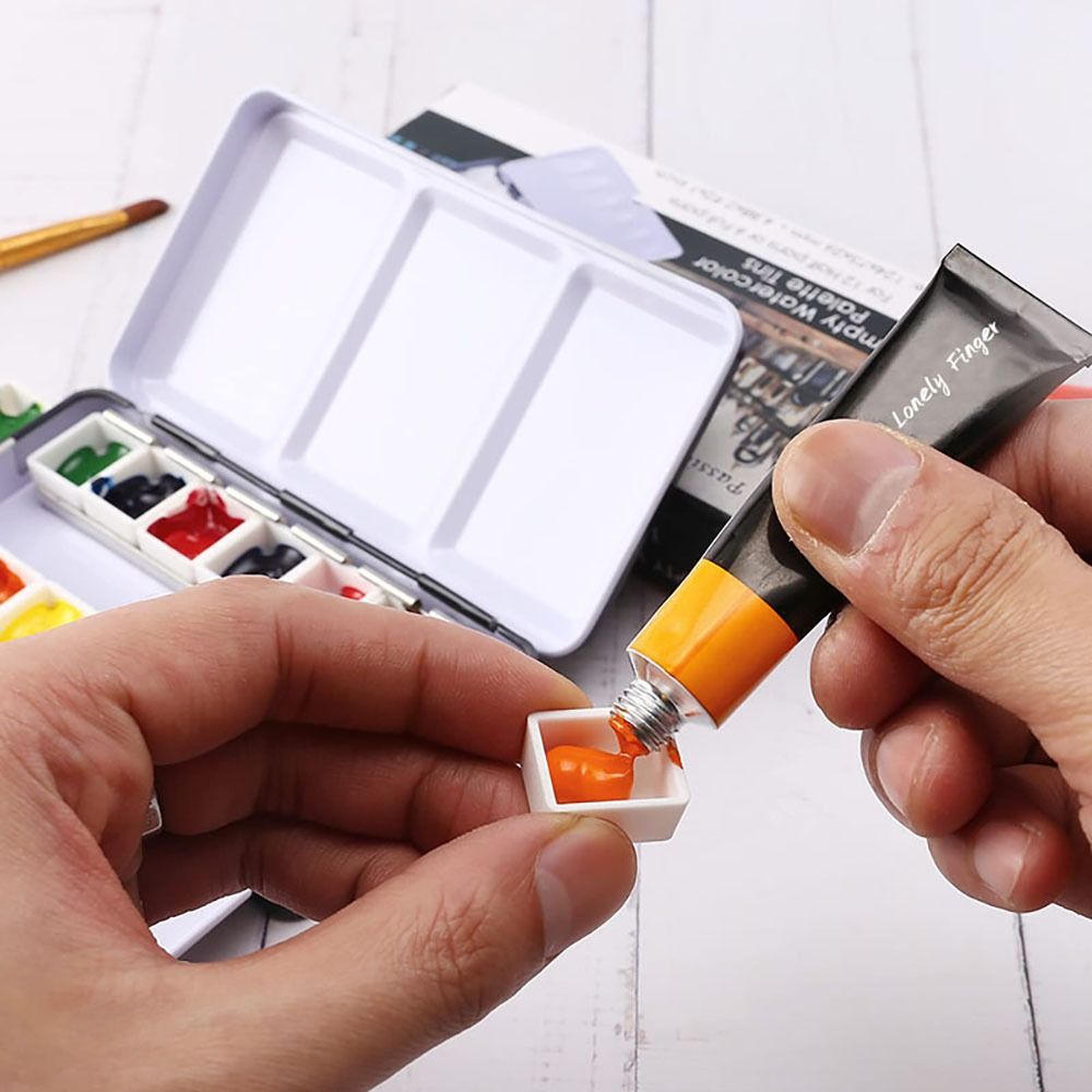 Lata de acuarela de metal artístico con paleta plegable, paleta grande de bandeja de acuarela con 52 medias sartenes de acuarela vacías para artista