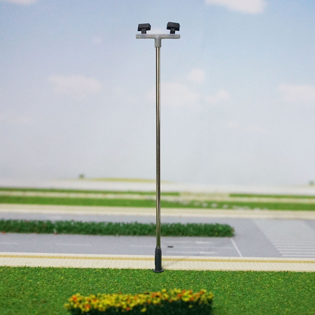 5 Pcs HO OO Scale Model Train Light Railway LED Lamp Post Street Lights Building Scenery Layout Model Accessories &amp; Scenery