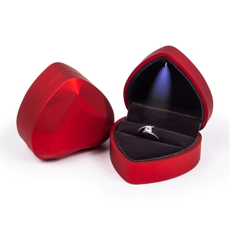 TA MINGREN heart-shaped LED wedding ring pendant box display storage jewelry Case velvet lining 6 colors available: red / Pendant box