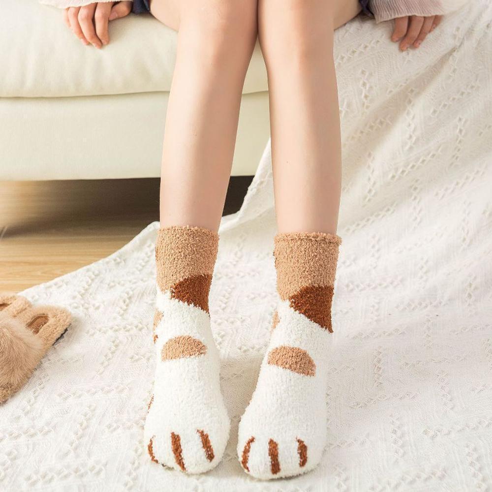 Herfst- en winterkattenklauwen 1 paar zachte koraalfleece sokken schattige dikke warme slaapsokken voor op de vloer dameskousen