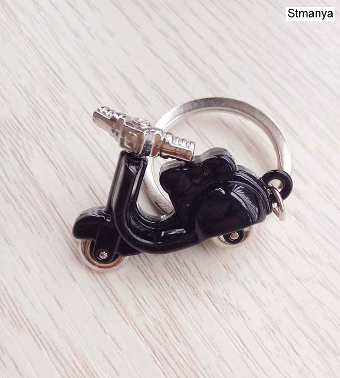 porte-clés moto breloque porte-clés en métal hommes femmes voiture porte-clés 4 couleur porte-clés meilleur bijoux