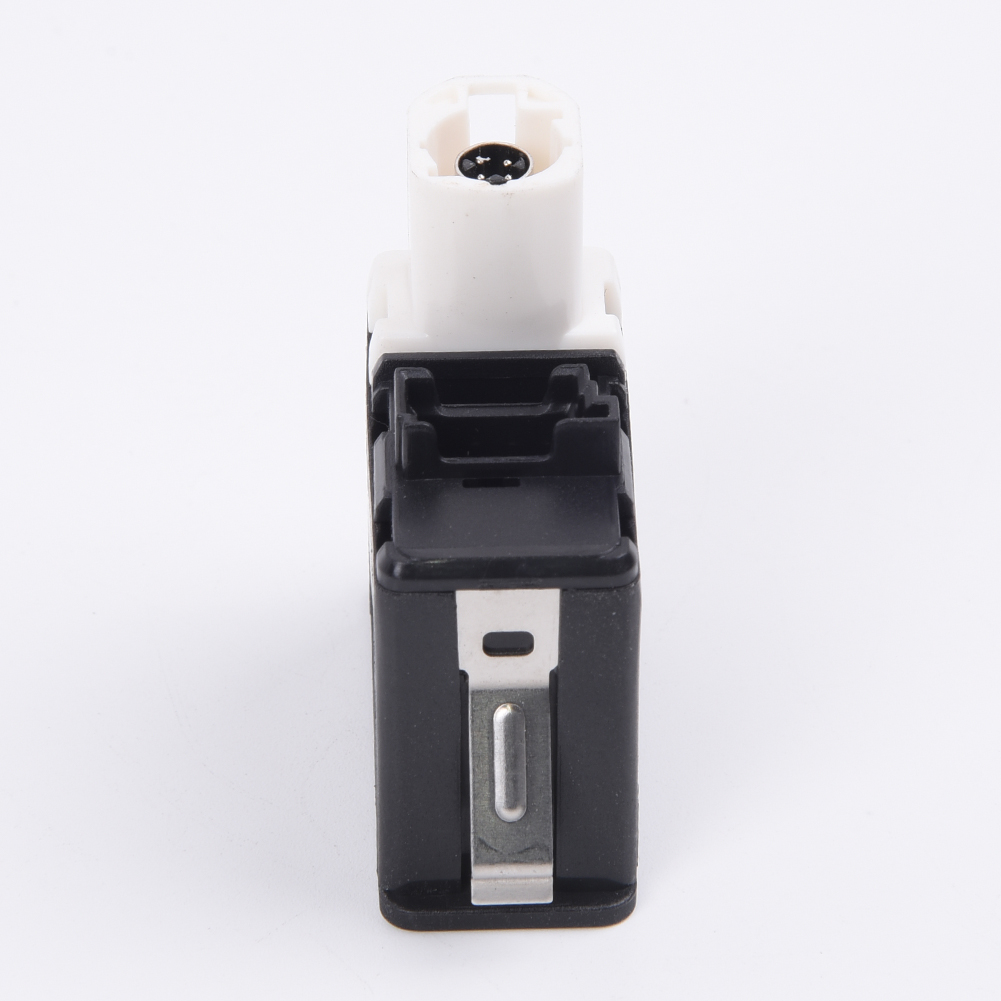 Car USB AUX In Plug Input Socket Switch Cable Slot Interface Adapter For BMW E81 E87 E90 F10 F12 E70 E82 F10 84109237653