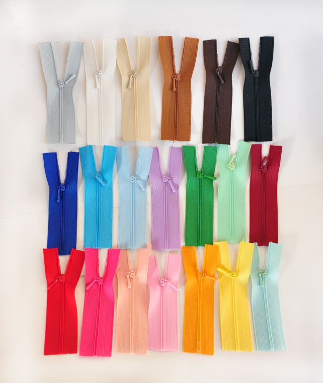 10pcs ~ 20 kleuren 10 cm lengte Mini ritsen voor baby kleding/Pop Speelgoed Accessoires